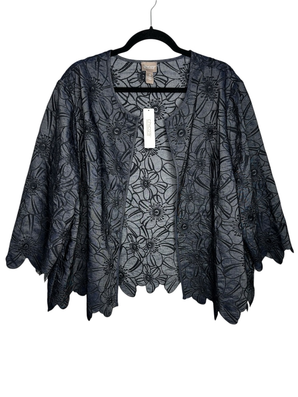 New Chicos Womenβs Denim Lace Feminine Jacket Lahina Indigo 4 (XXL) Embroidered